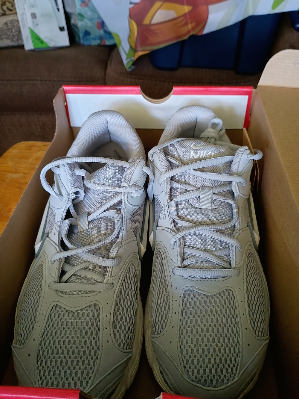 Nike Men’s Grey Athletic Sneakers